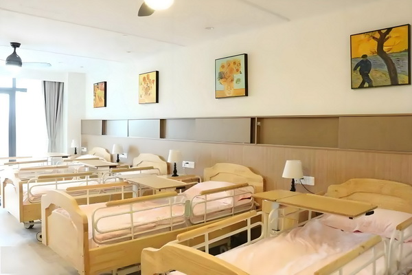 户籍迁入 深圳_阿娇一个人独居北京3居室，自称比香港要便宜 阿娇一个人老人个亿空巢超1